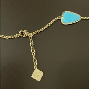 Kendra Scott necklace